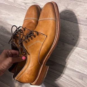 Johnston and Murphy mens shoe